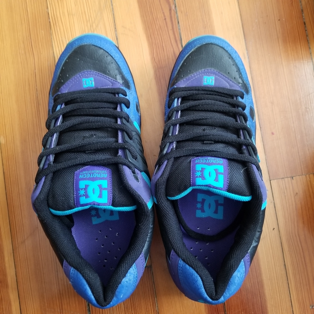 Mens DC sneakers
